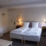 Schackenborg Slotskro 여관 톤더