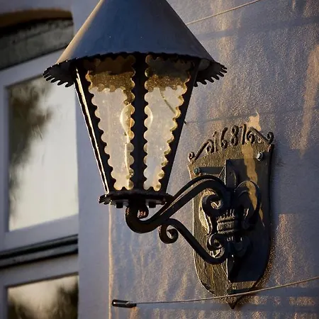 Inn Schackenborg Slotskro Tonder