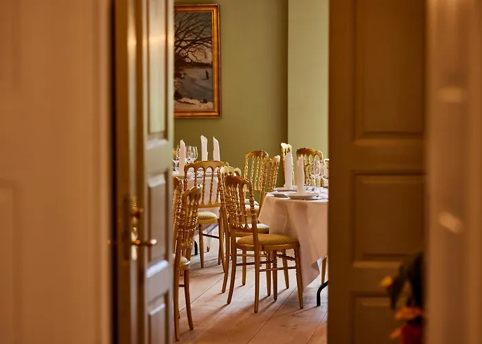 沙肯柏格斯洛特季度 3* 岑讷