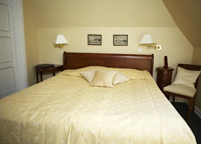 Schackenborg Slotskro 3*