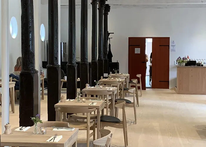 Schackenborg Slotskro Estalagem